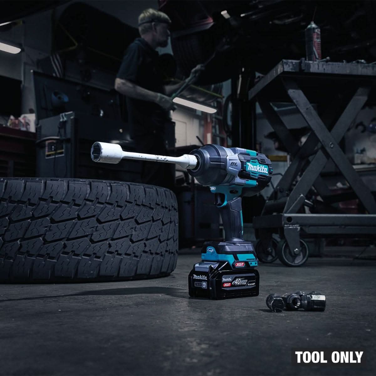 Makita GWT03Z 40V max XGT Brushless Cordless 4-Speed High-Torque 1/2" Sq. Drive Impact Wrench w/ Detent Anvil, Tool Only