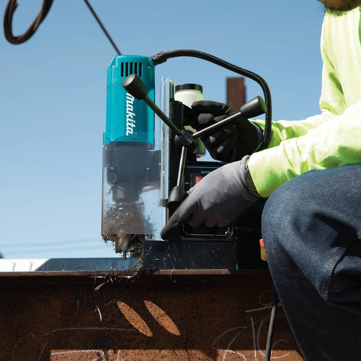 Makita HB350 1-3/8-in Magnetic Drill