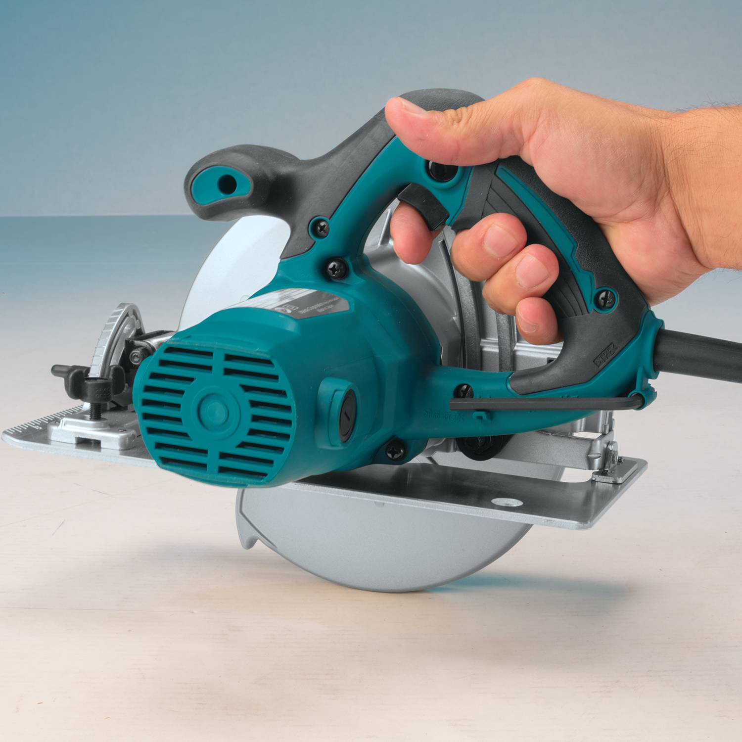 Makita HS7600 7-1/4" Circular Saw
