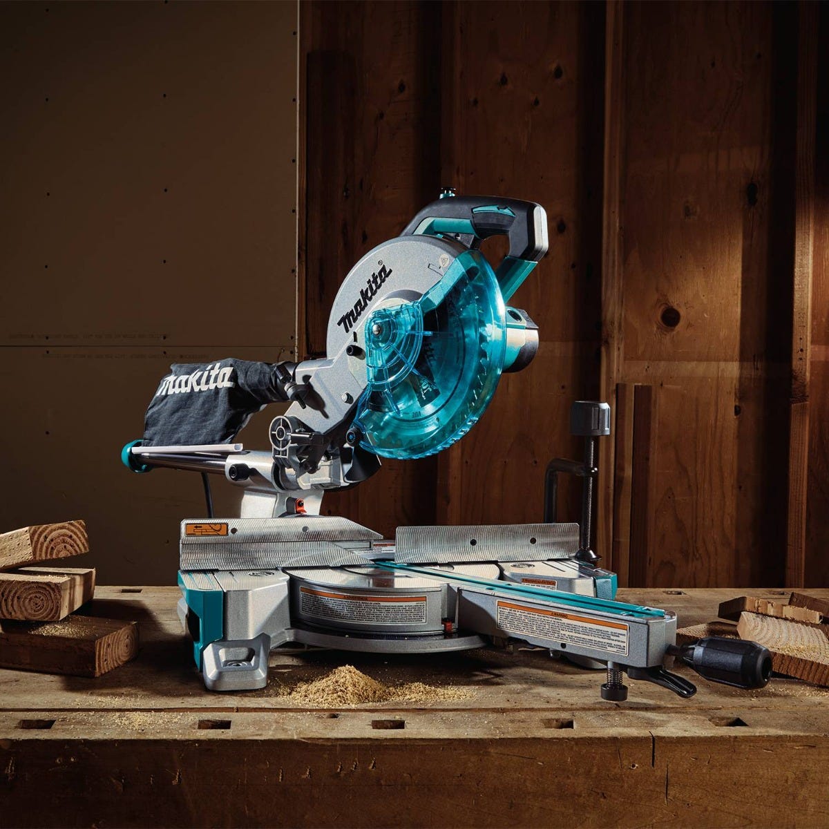 Makita LS0816F 8-1/2" Slide Compound Miter Saw