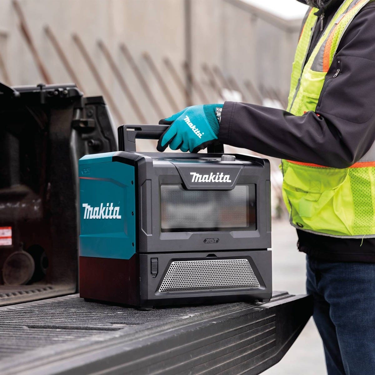 Makita MW001GZ 40V max XGT Microwave, Microwave Only