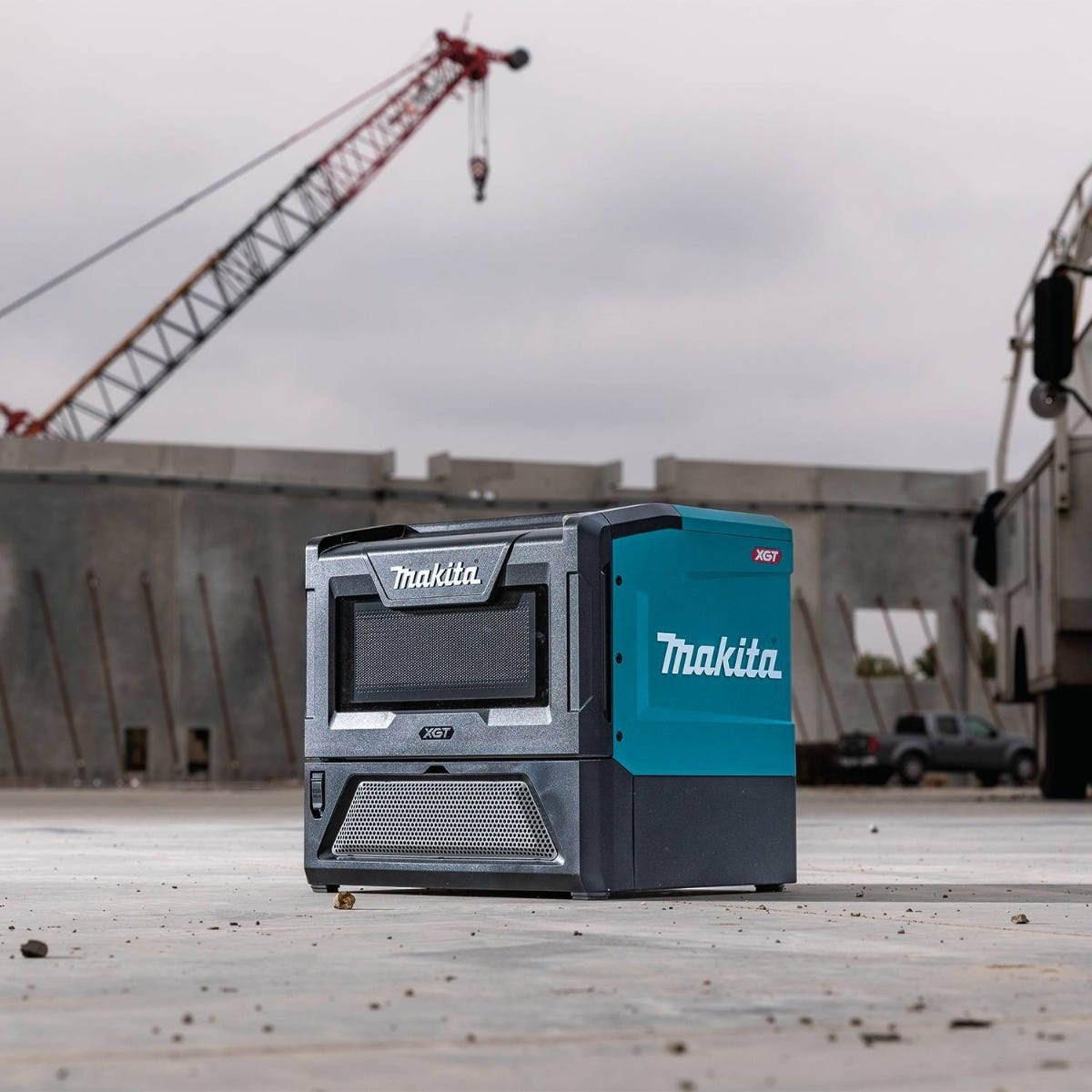 Makita MW001GZ 40V max XGT Microwave, Microwave Only