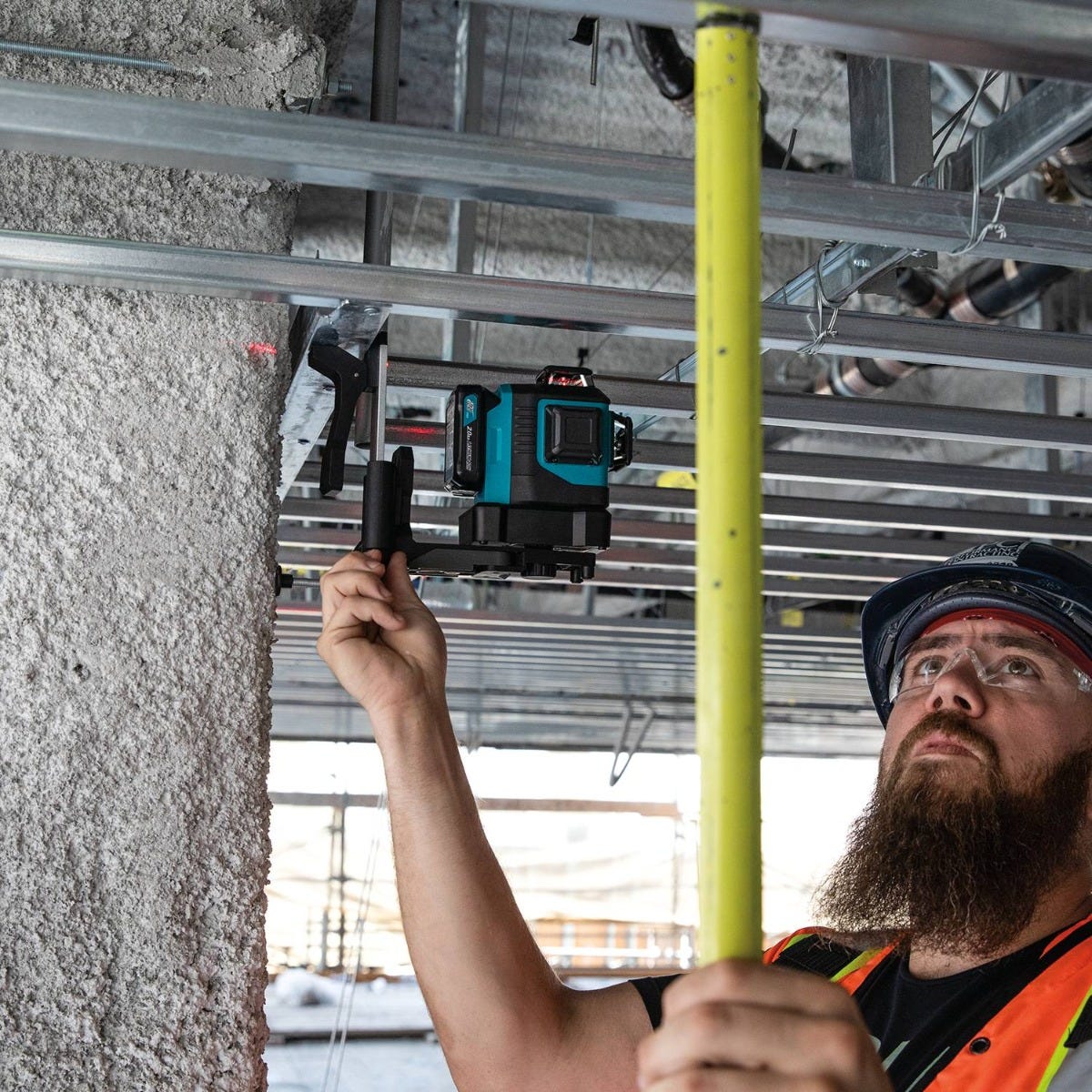 Makita SK700DNAJ 12V max CXT Lithium-Ion Cordless Self-Leveling 360Â° 3-Plane Red Laser Kit (2.0Ah)
