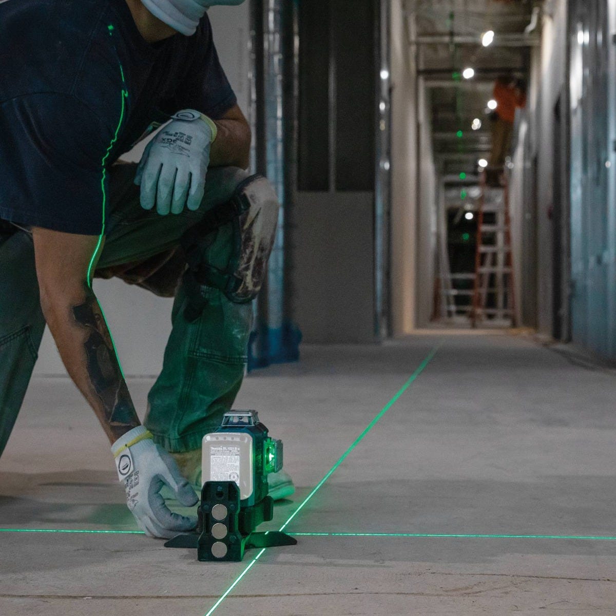Makita SK700GD 12V max CXT Lithium-Ion Cordless Self-Leveling 360Â° 3-Plane Green Laser, Tool Only