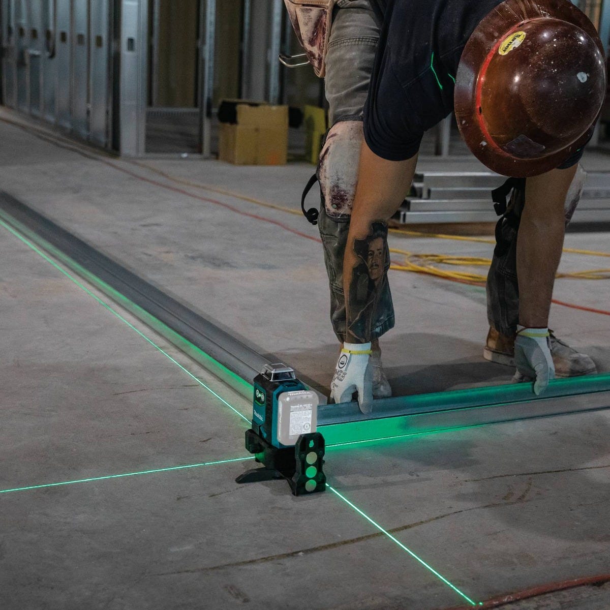 Makita SK700GD 12V max CXT Lithium-Ion Cordless Self-Leveling 360Â° 3-Plane Green Laser, Tool Only