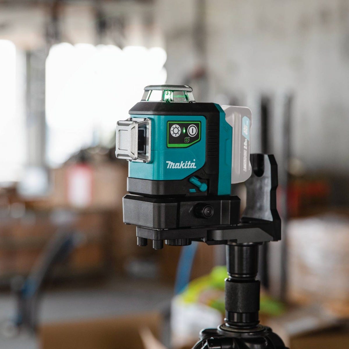 Makita SK700GD 12V max CXT Lithium-Ion Cordless Self-Leveling 360Â° 3-Plane Green Laser, Tool Only