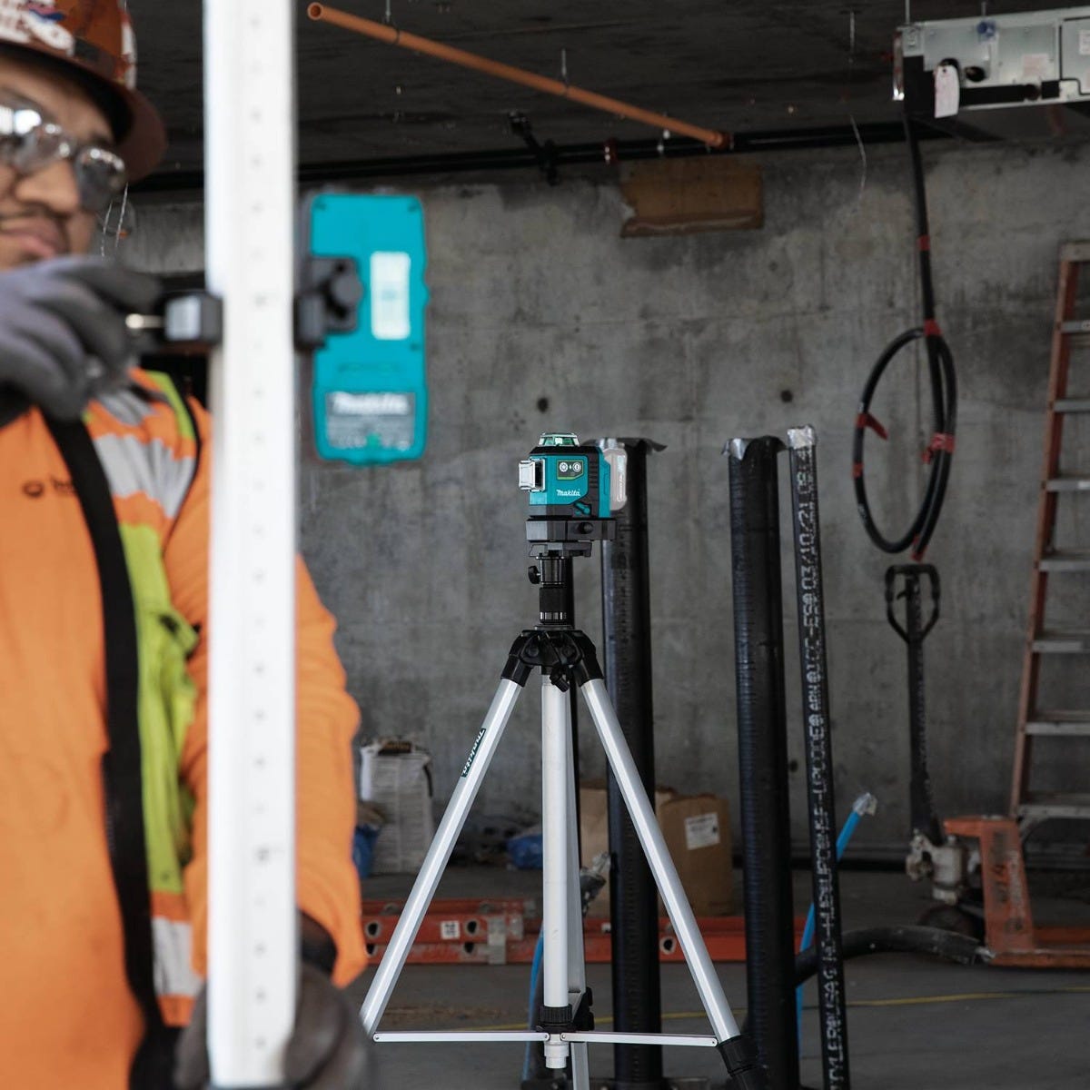 Makita SK700GD 12V max CXT Lithium-Ion Cordless Self-Leveling 360Â° 3-Plane Green Laser, Tool Only