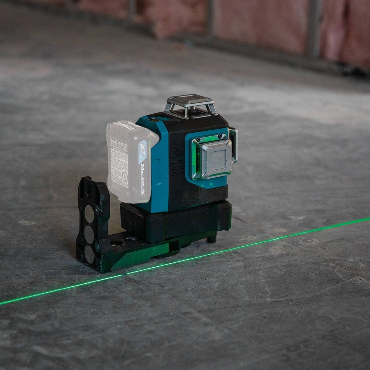 Makita SK700GD 12V max CXT Lithium-Ion Cordless Self-Leveling 360Â° 3-Plane Green Laser, Tool Only