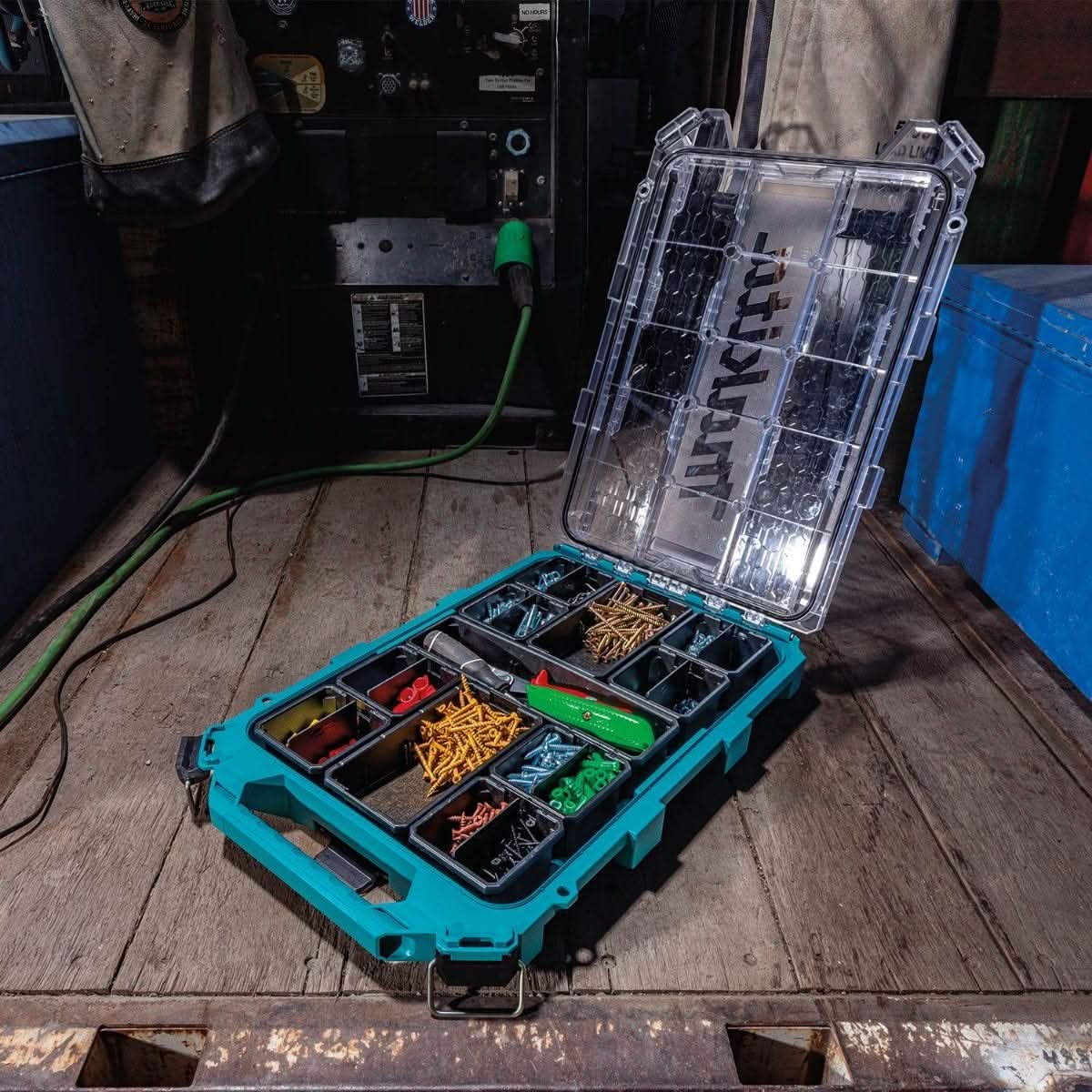 Makita MAKTRAK Low-Profile Medium Organizer with 48 Pc. Metric