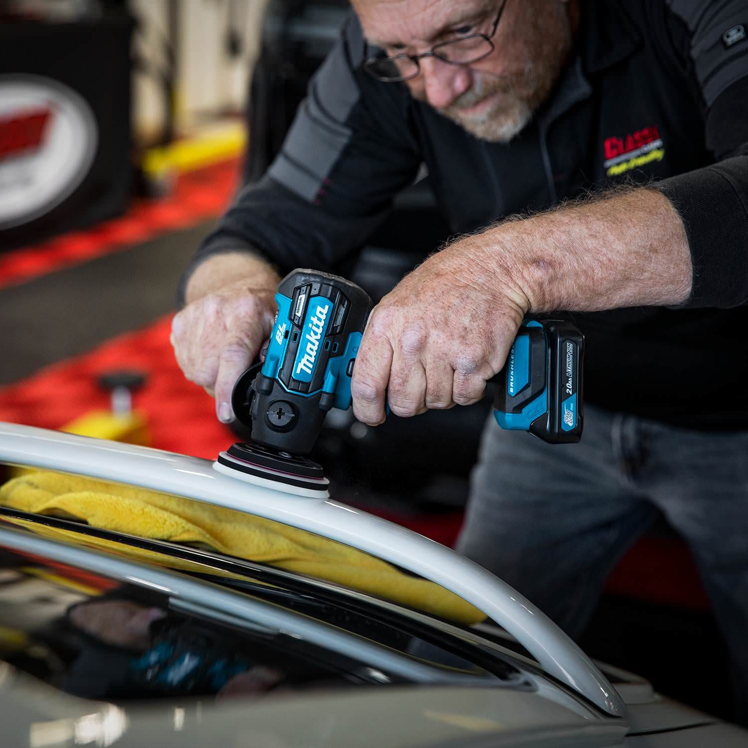 Makita VP01R1 12V max CXT Lithium"‘Ion Brushless 3" Polisher / 2" Sander Kit (2.0Ah)