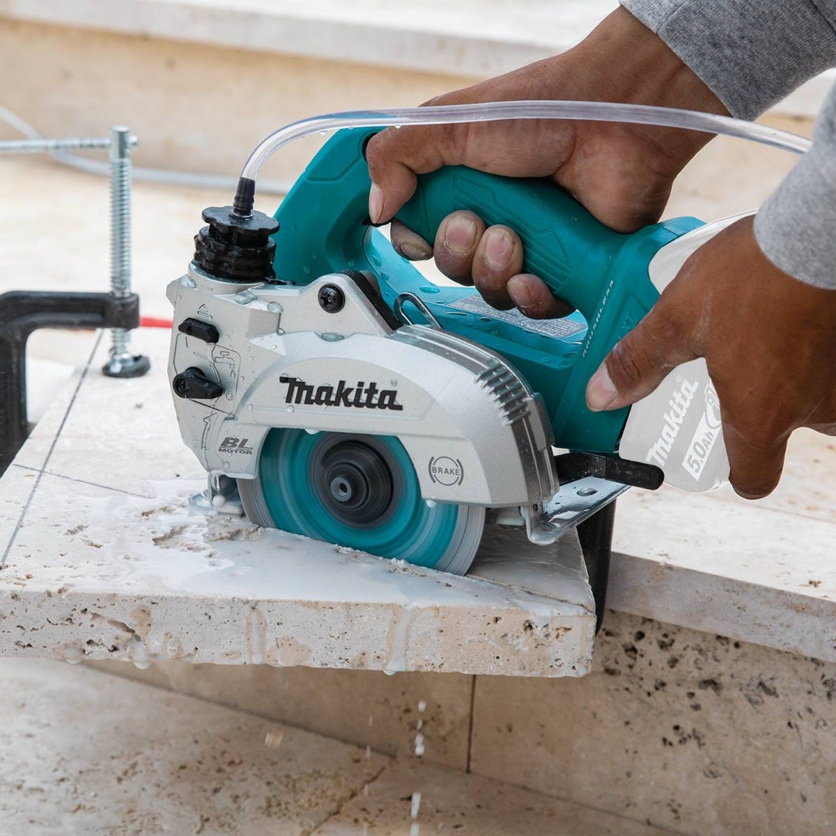 Makita XCC01Z 18V LXT Lithium-Ion Brushless Cordless 5" Wet/Dry Masonry Saw, AWS Capable, Tool Only