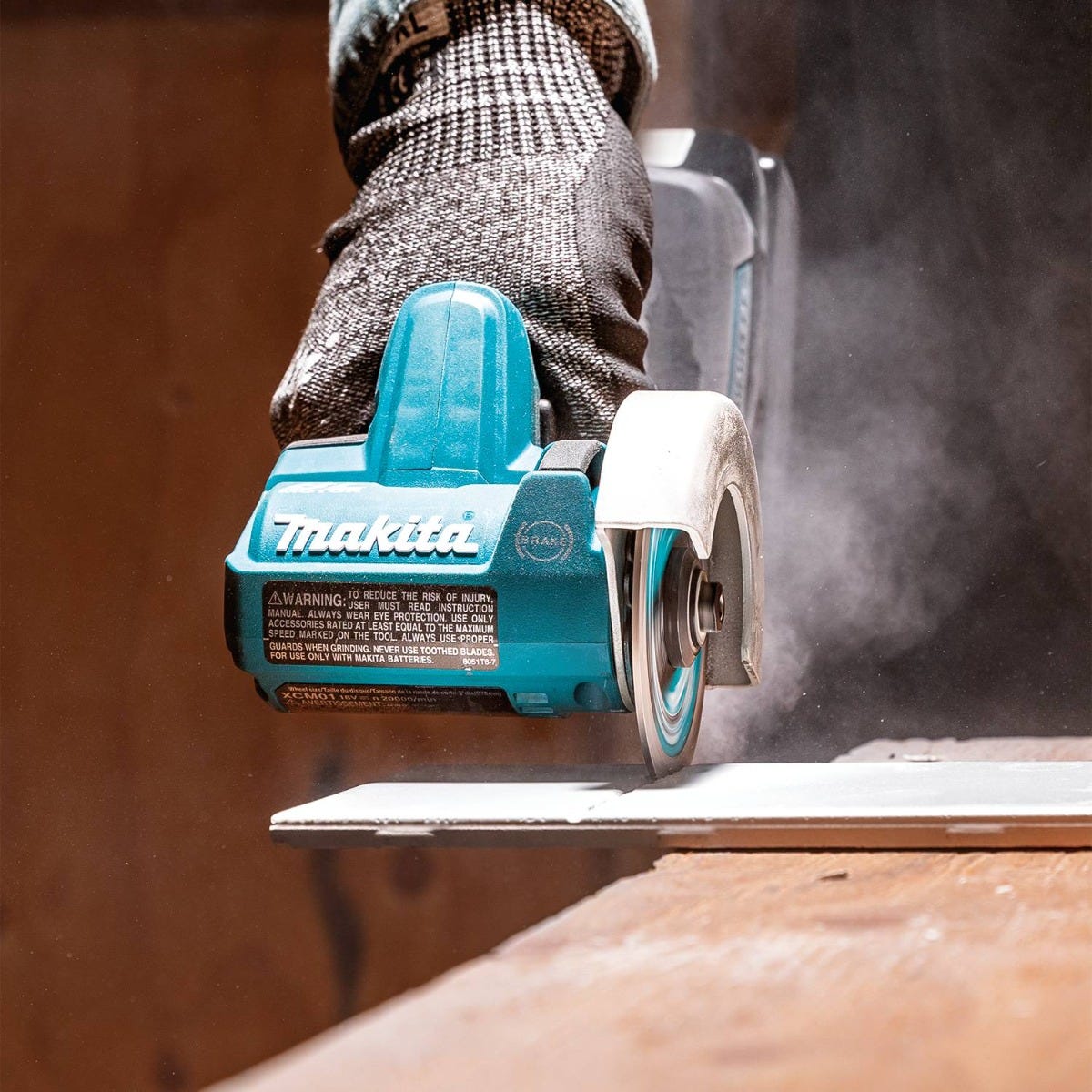 Makita XCM01Z 18V LXT Lithium-Ion Brushless Cordless 3" Cut-Off Tool, Tool Only