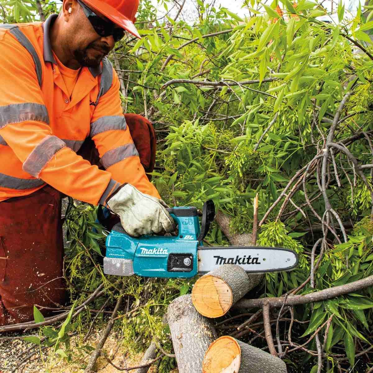 Makita XCU06Z 18V LXT Lithium-Ion Brushless Cordless 10" Top Handle Chain Saw, Tool Only