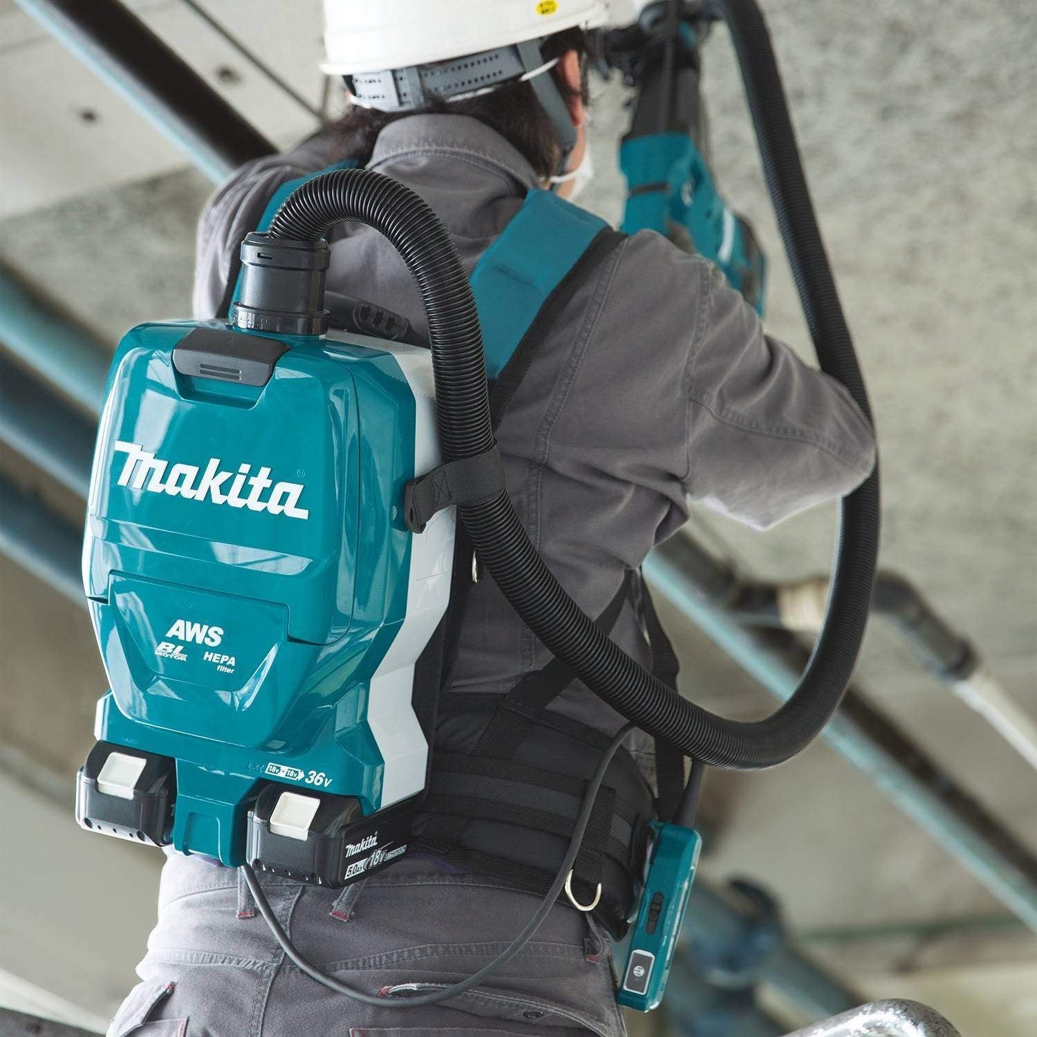 Makita XCV10PTX 36V (18V X2) LXT Brushless 1/2 Gallon HEPA Filter Backpack Dry Dust Extractor Kit, AWS Capable (5.0Ah)