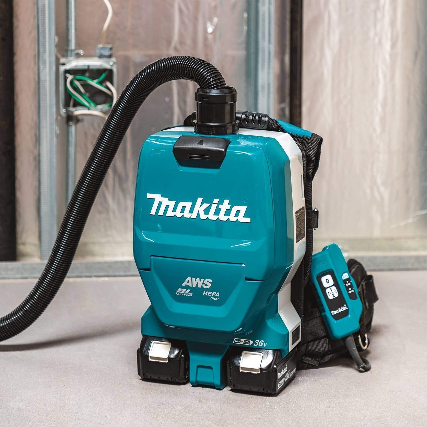 Makita XCV10PTX 36V (18V X2) LXT Brushless 1/2 Gallon HEPA Filter Backpack Dry Dust Extractor Kit, AWS Capable (5.0Ah)