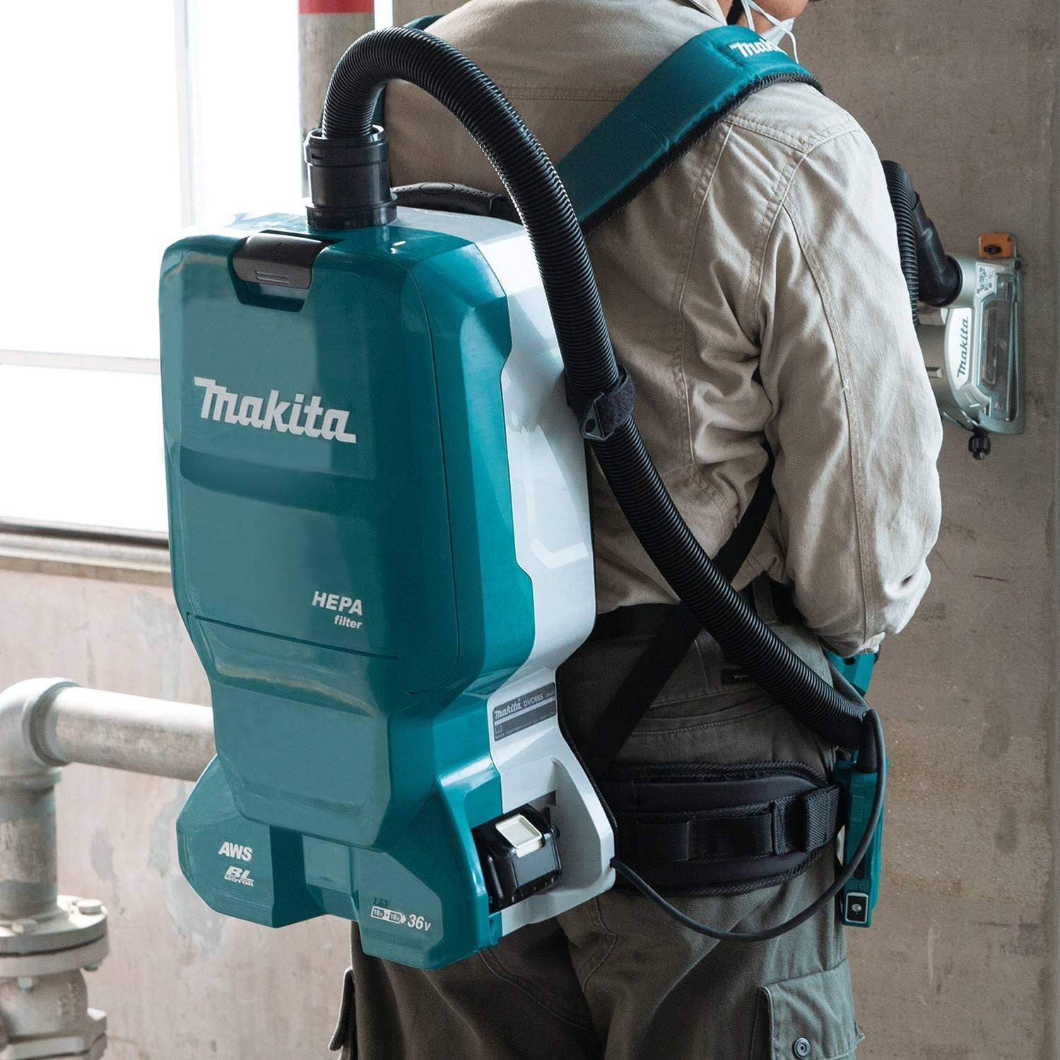 Makita XCV18PTX 36V (18V X2) LXT Brushless 1.6 Gallon HEPA Filter Backpack Dry Dust Extractor Kit, AWS Capable (5.0 Ah)
