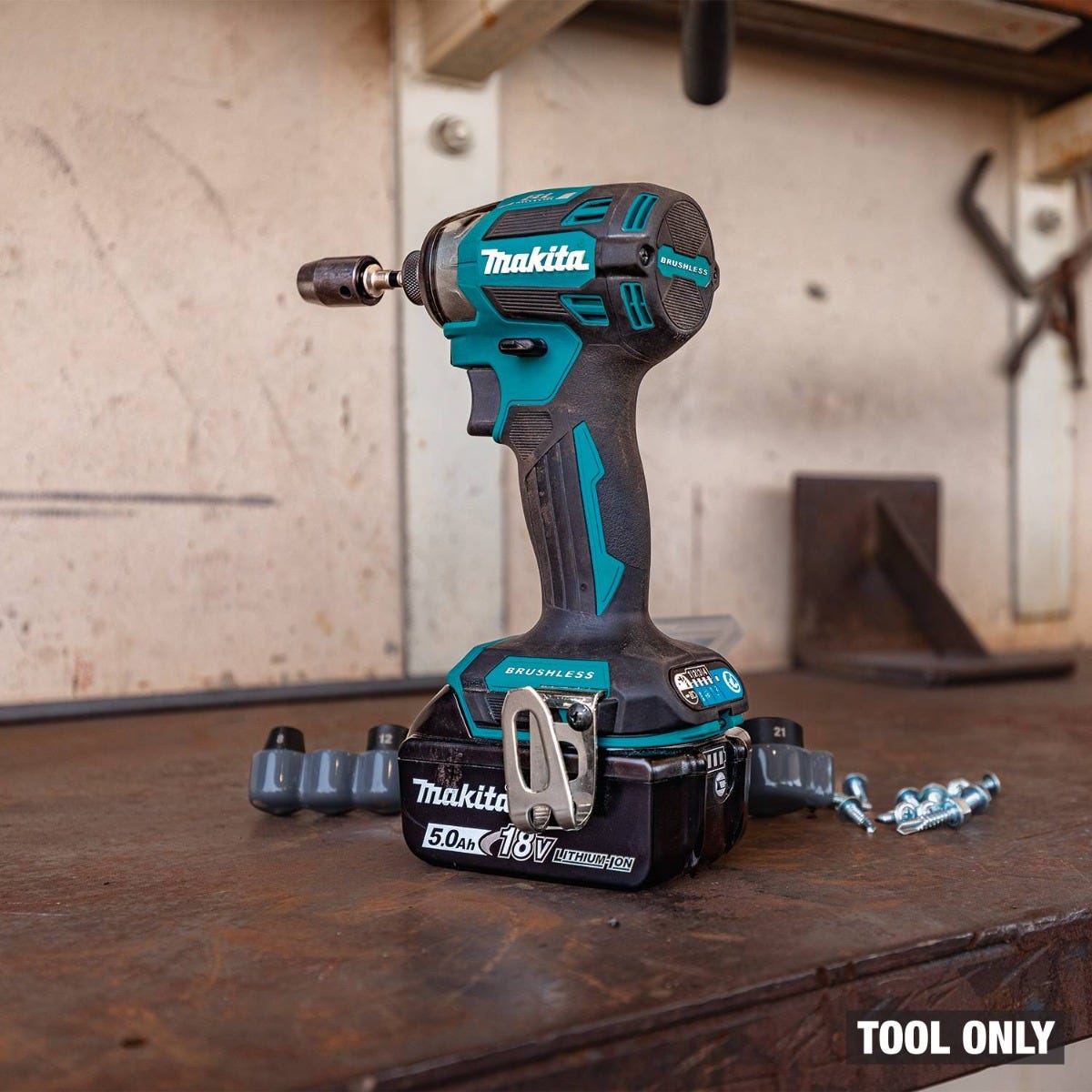Makita XDT20Z 18V LXT Lithium-Ion Brushless Cordless Quick-Shift Mode 4-Speed Impact Driver, Tool Only