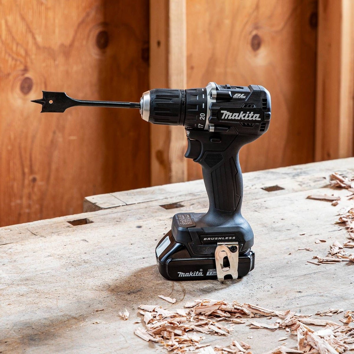 Makita XFD15SY1B 18V LXT Lithium-Ion Sub-Compact Brushless Cordless 1/2" Driver-Drill Kit (1.5Ah)