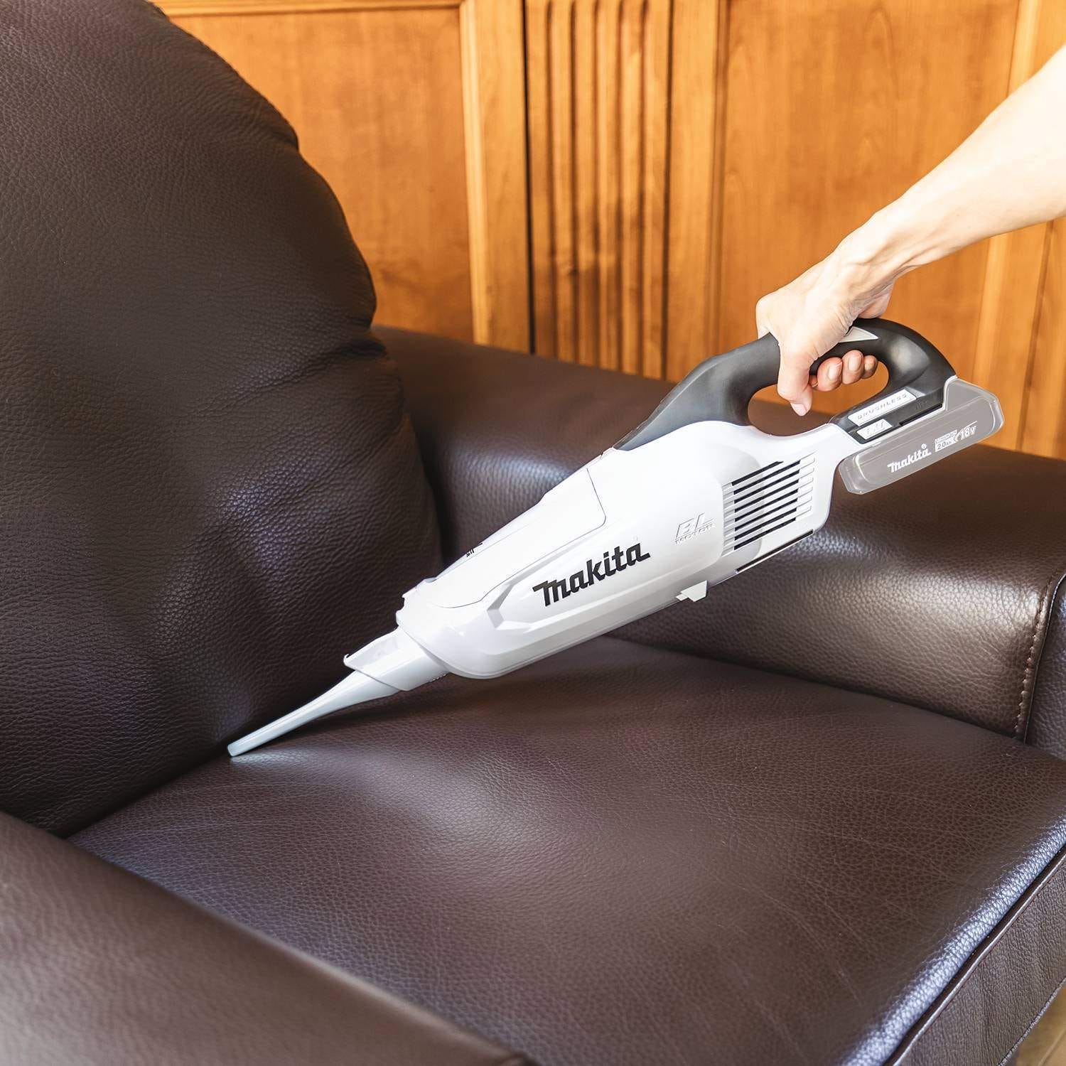Makita XLC05ZWX4 18V LXT Brushless Cordless 3-Speed Vacuum, w/ Push Button and Dust Bag, Tool Only
