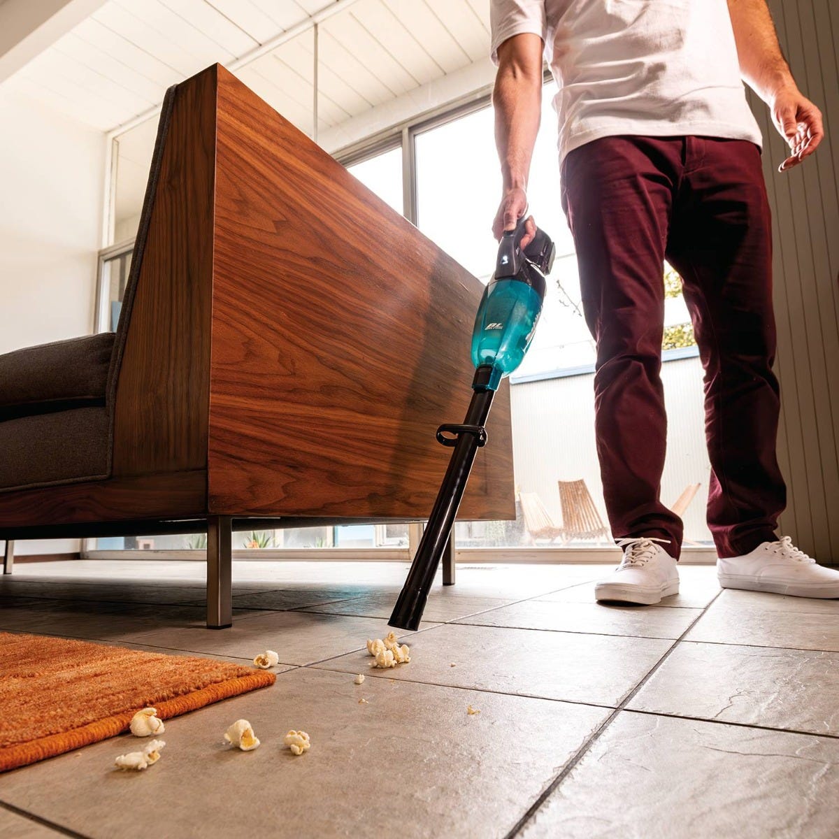 Makita XLC08ZB 18V LXT Lithium-ion Compact Brushless Cordless Vacuum, Trigger w/ Lock (Tool Only)