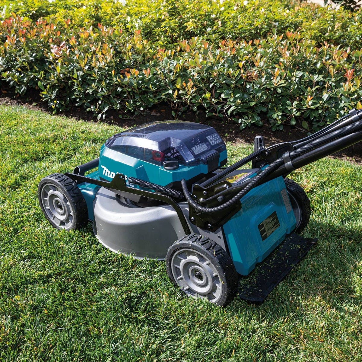 Makita XML06Z 36V (18V X2) LXT Brushless 18" Self-Propelled Commercial Lawn Mower, Tool Only