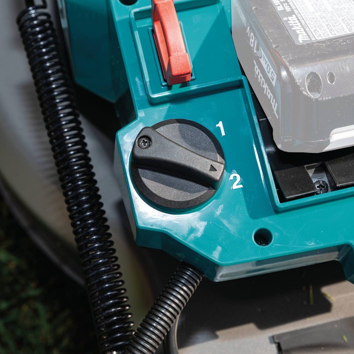 Makita XML06Z 36V (18V X2) LXT Brushless 18" Self-Propelled Commercial Lawn Mower, Tool Only