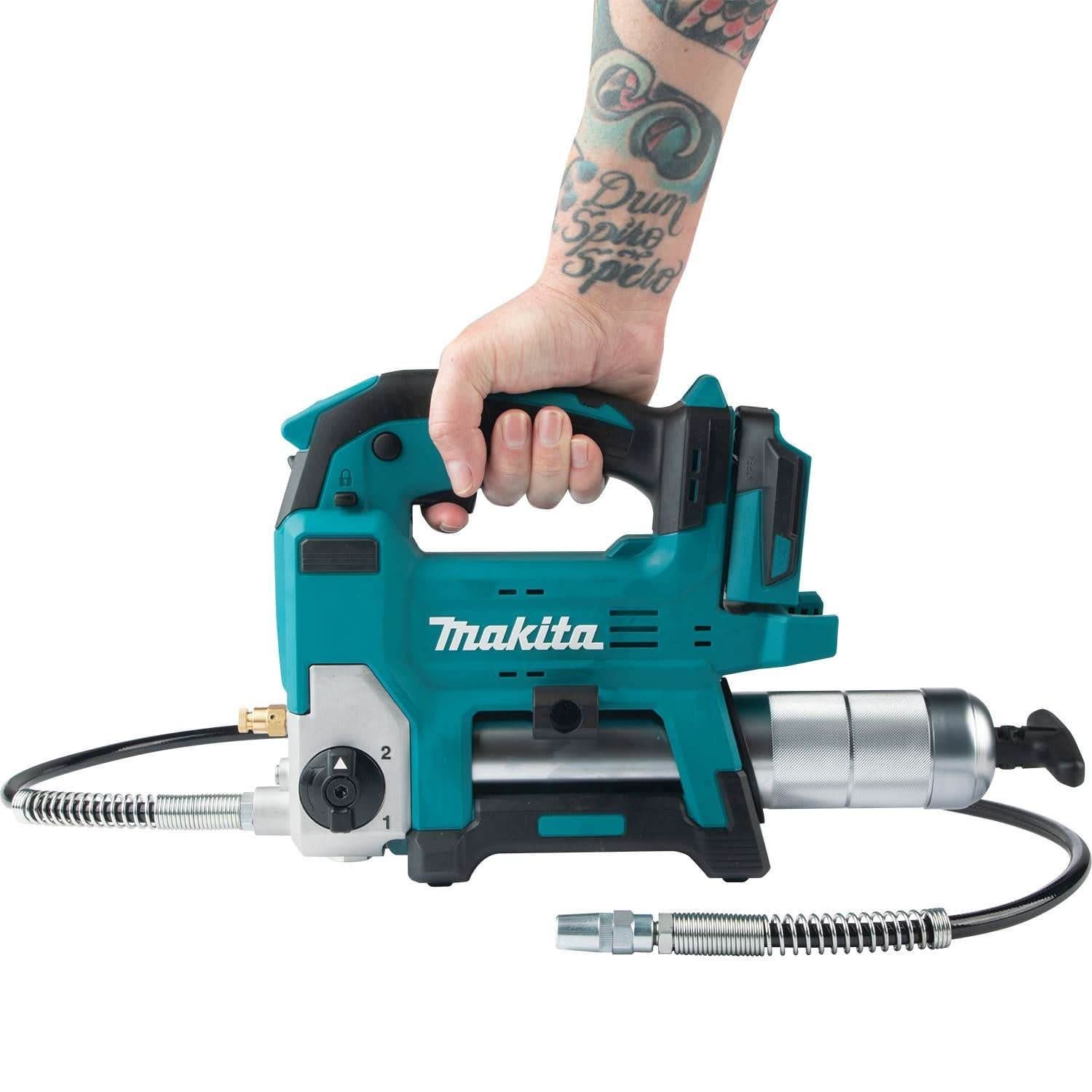 Makita 40V max XGT Brushless 4-Speed Mid-Torque 1/2" Sq. Drive Impact Wrench Kit w/ Friction Ring Anvil (2.5Ah) with 18V LXT Lithium-Ion Grease Gun Kit (3.0Ah)