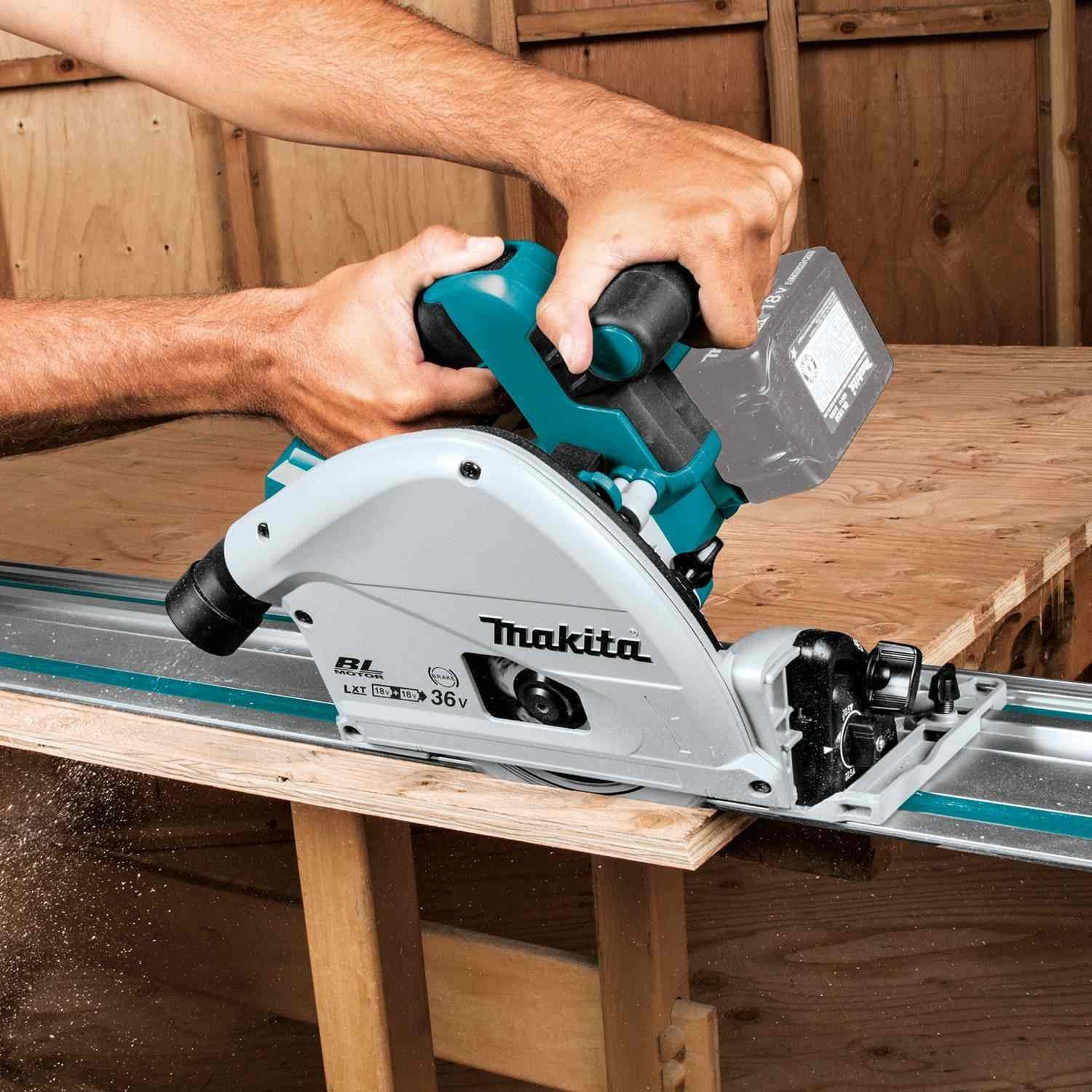 Makita XPS01Z 36V (18V X2) LXT Brushless 6-1/2" Plunge Circular Saw, Tool Only