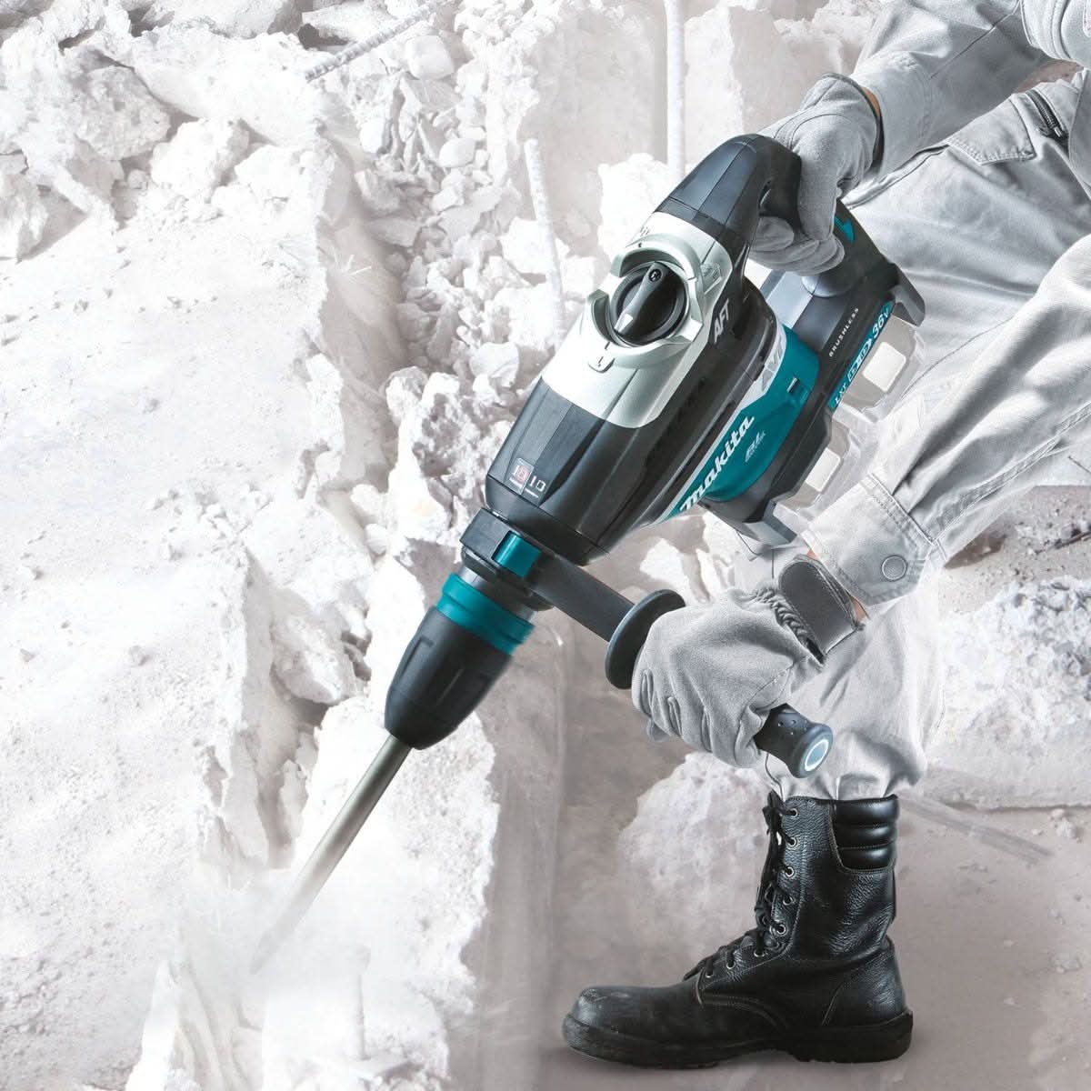 Makita XRH07ZKUN 36V (18V X2) LXT Brushless 1-9/16" SDS-MAX Advanced AVT Rotary Hammer, AFT, AWS, Tool Only
