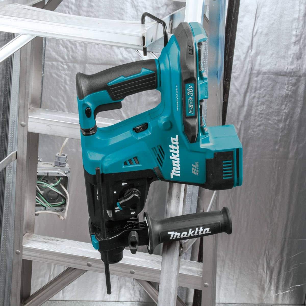 Makita XRH08Z 36V (18V X2) LXT Brushless 1-1/8" SDS-PLUS AVT Rotary Hammer, Tool Only