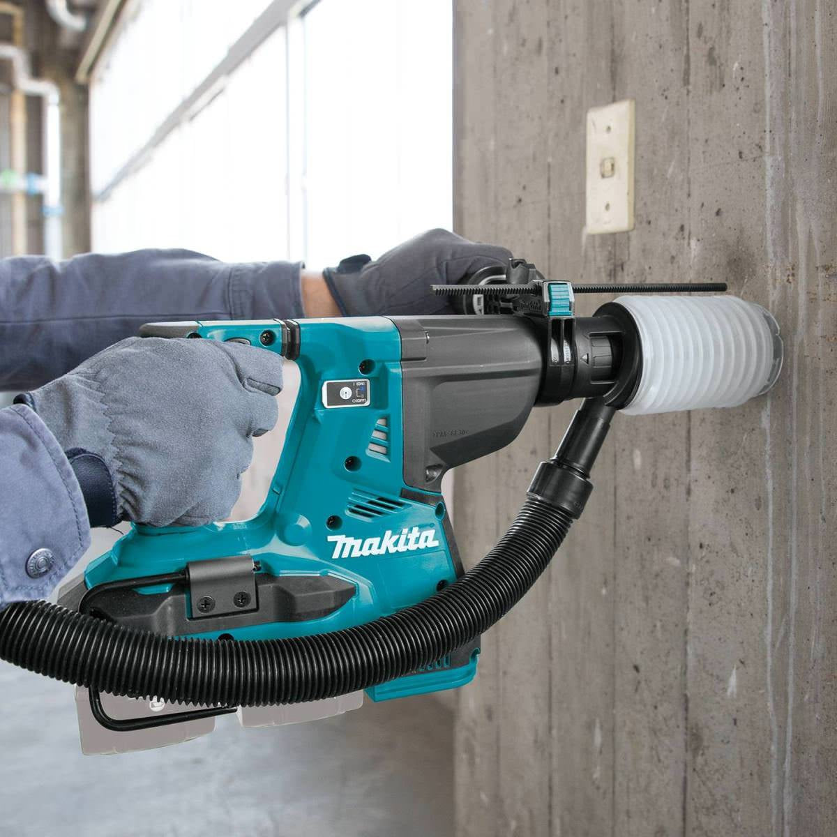 Makita XRH11Z 18V X2 LXT (36V) Brushless 1-1/8 In. AVT SDS-Plus Rotary Hammer, AWS, Tool Only