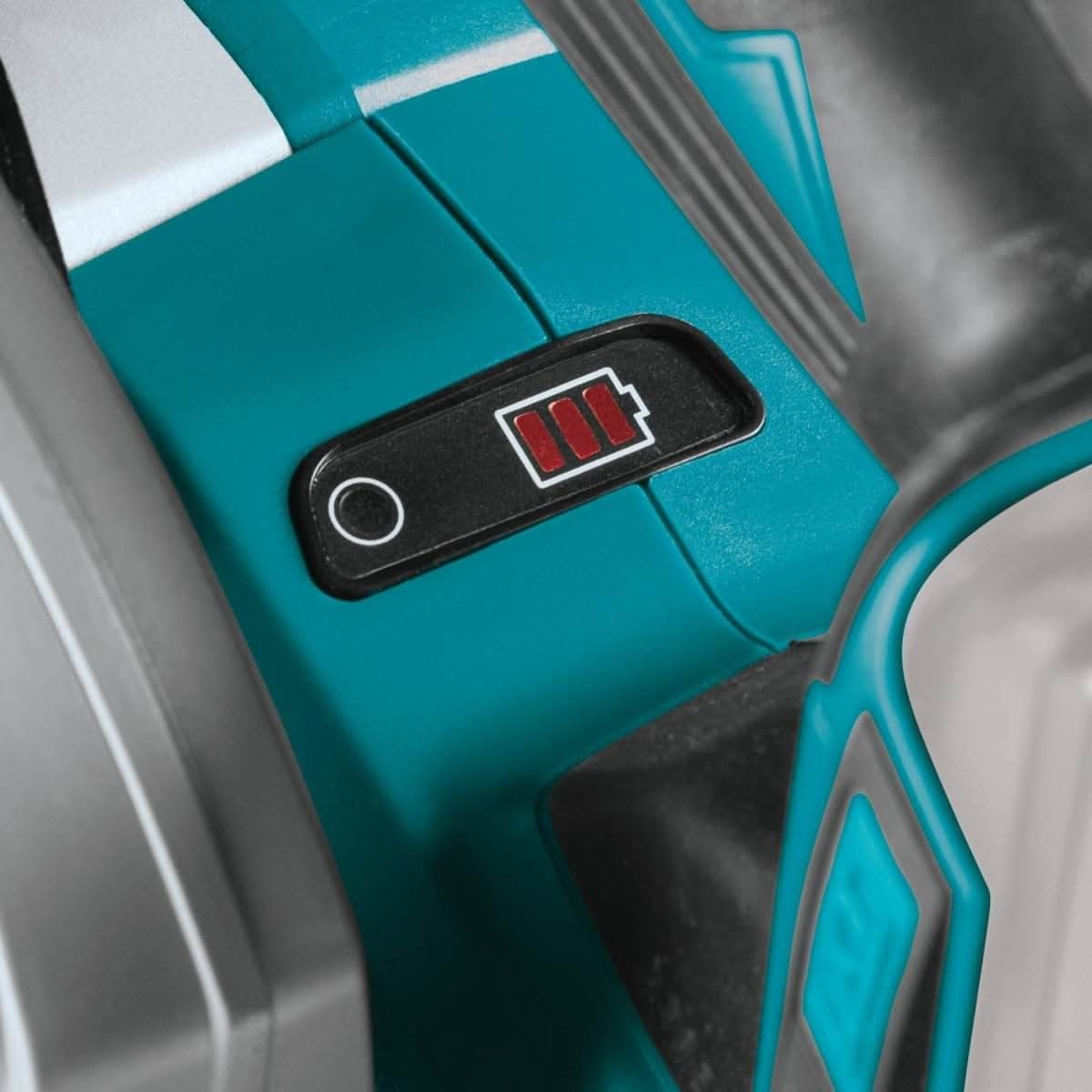Makita 18V LXT Brushless 6-1/2" Circular Saw with 18V 4.0Ah Battery & Charger Starter Pack