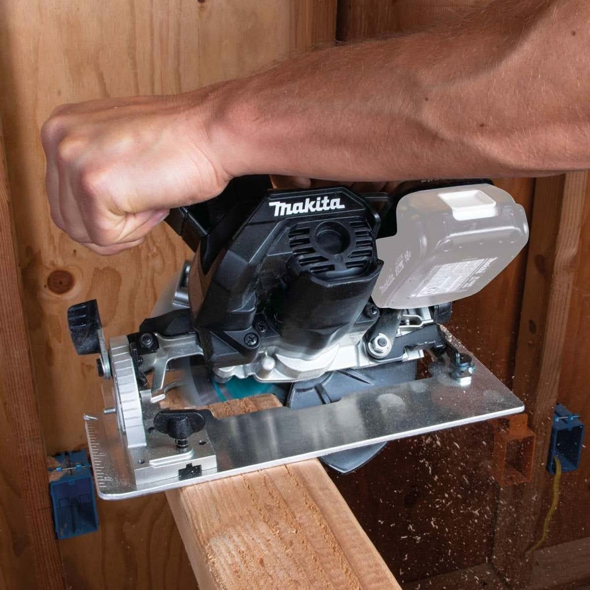 Makita 18V LXT Sub-Compact Brushless 6-1/2" Circular Saw w/ 18V LXT 3/8" Angle Drill & 18V LXT 5.0Ah Battery