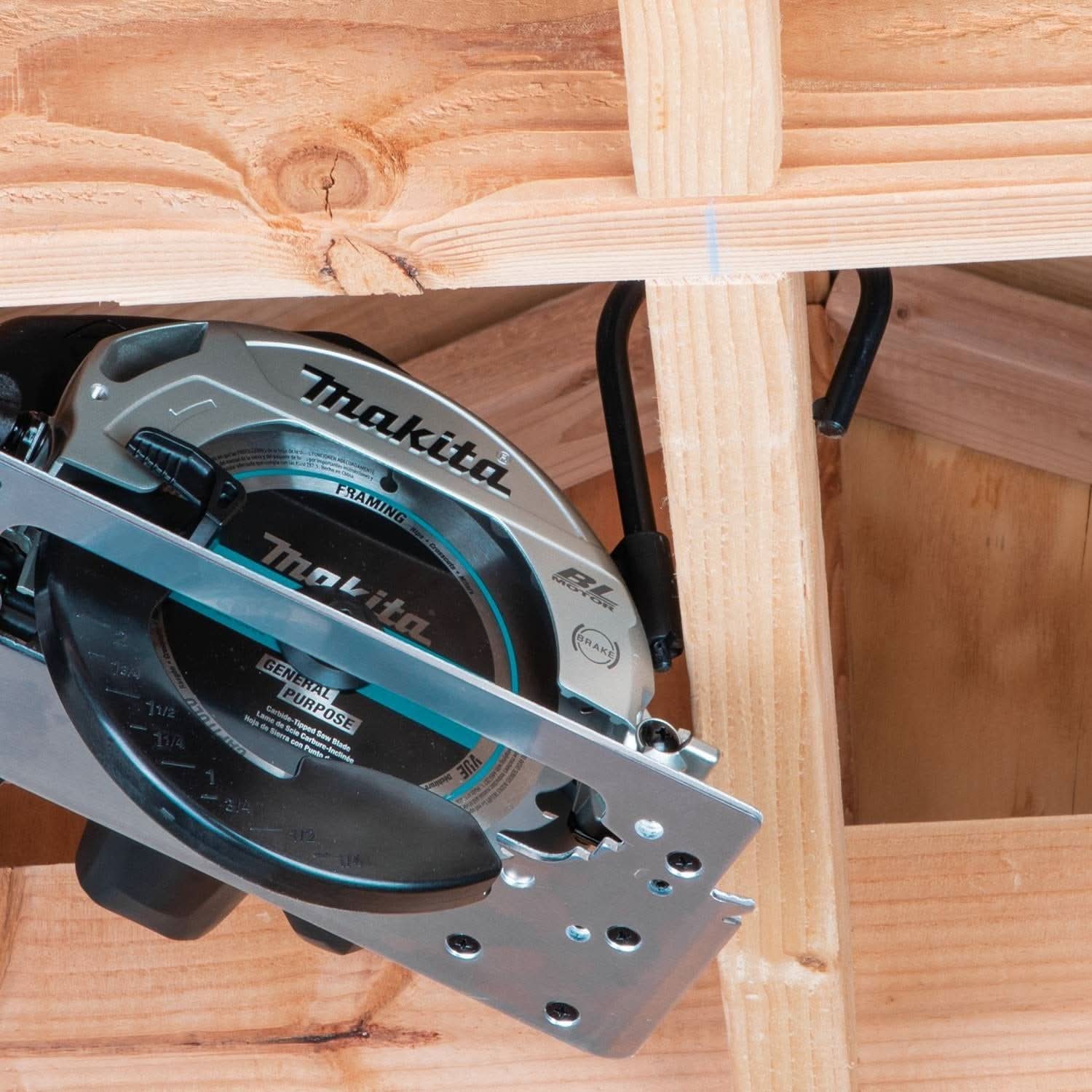 Makita 18V LXT Sub-Compact Brushless 6-1/2" Circular Saw w/ 18V LXT 3/8" Angle Drill & 18V LXT 5.0Ah Battery