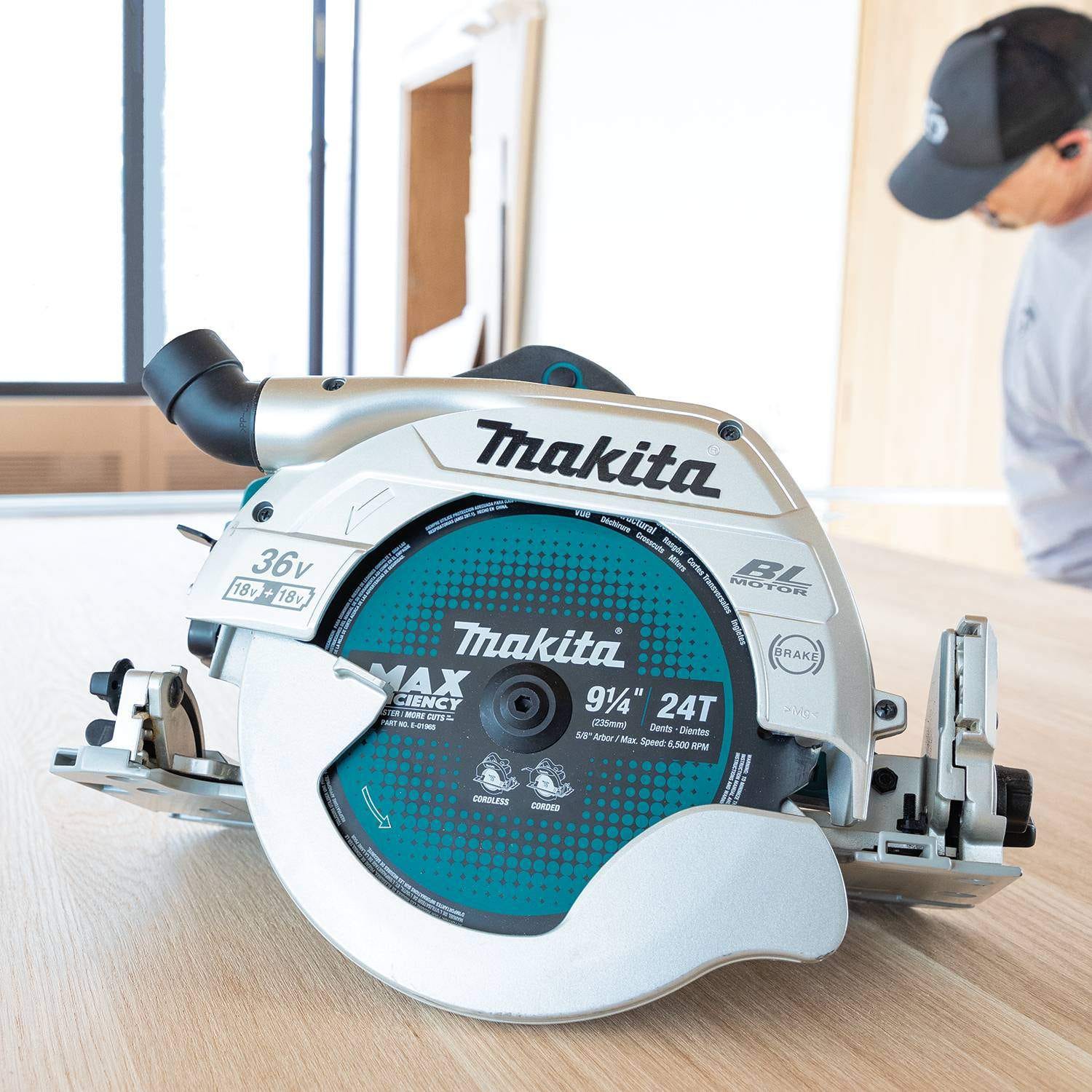 Makita XSH10Z 36V (18V X2) LXT Brushless 9-1/4" Circular Saw with Guide Rail Compatible Base, AWS Capable, Tool Only