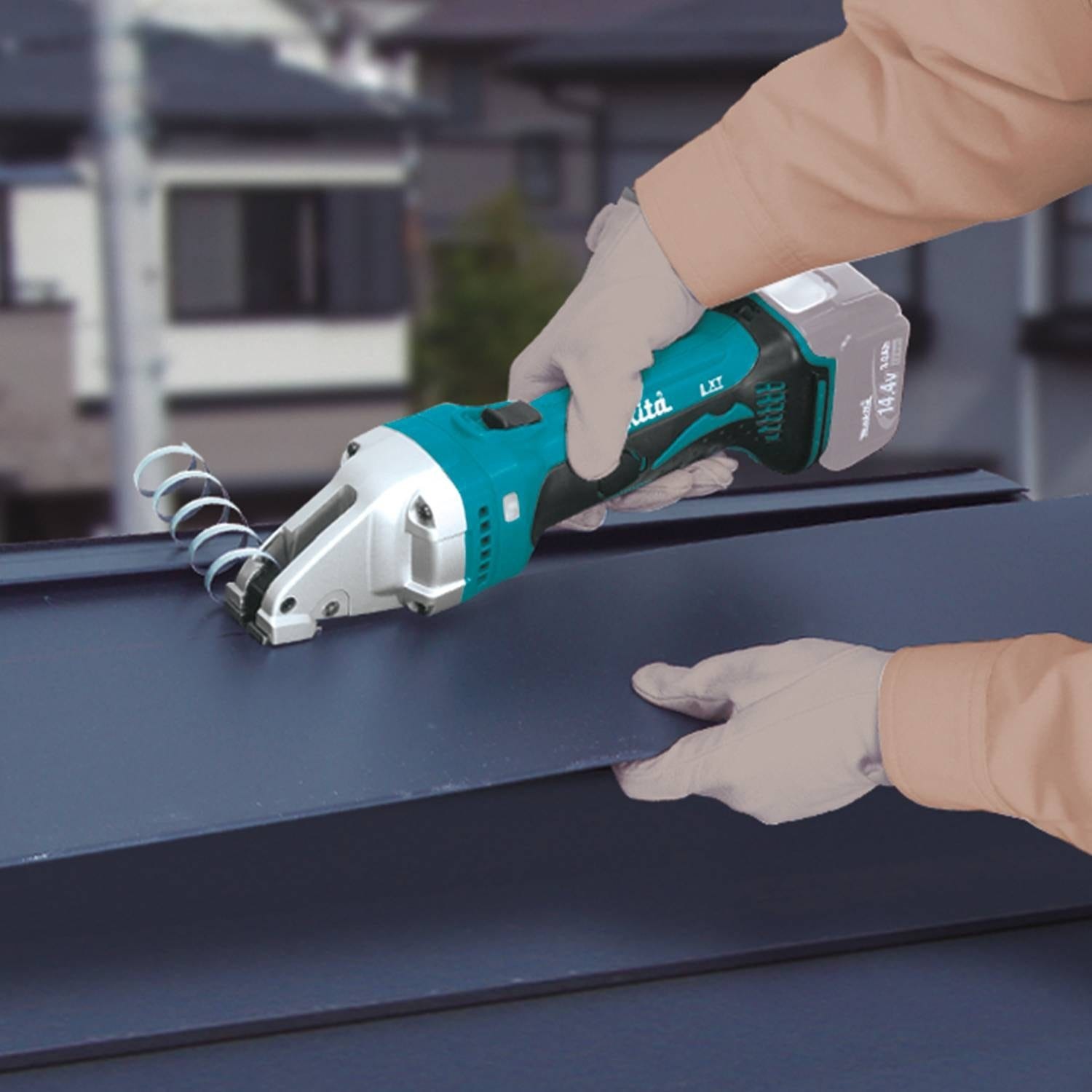 Makita XSJ02Z 18V LXT Lithium-Ion Cordless 16 Gauge Compact Straight Shear, Tool Only