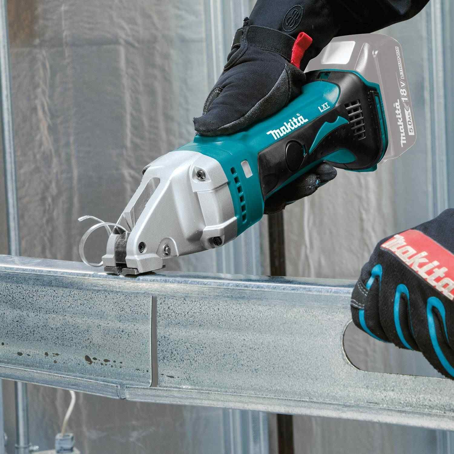 Makita XSJ02Z 18V LXT Lithium-Ion Cordless 16 Gauge Compact Straight Shear, Tool Only