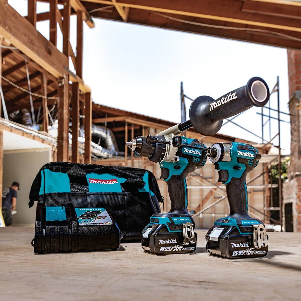Makita 18V LXT Brushless 2-Pc. Combo Kit (5.0Ah) w/ 18V LXT 5.0Ah Battery
