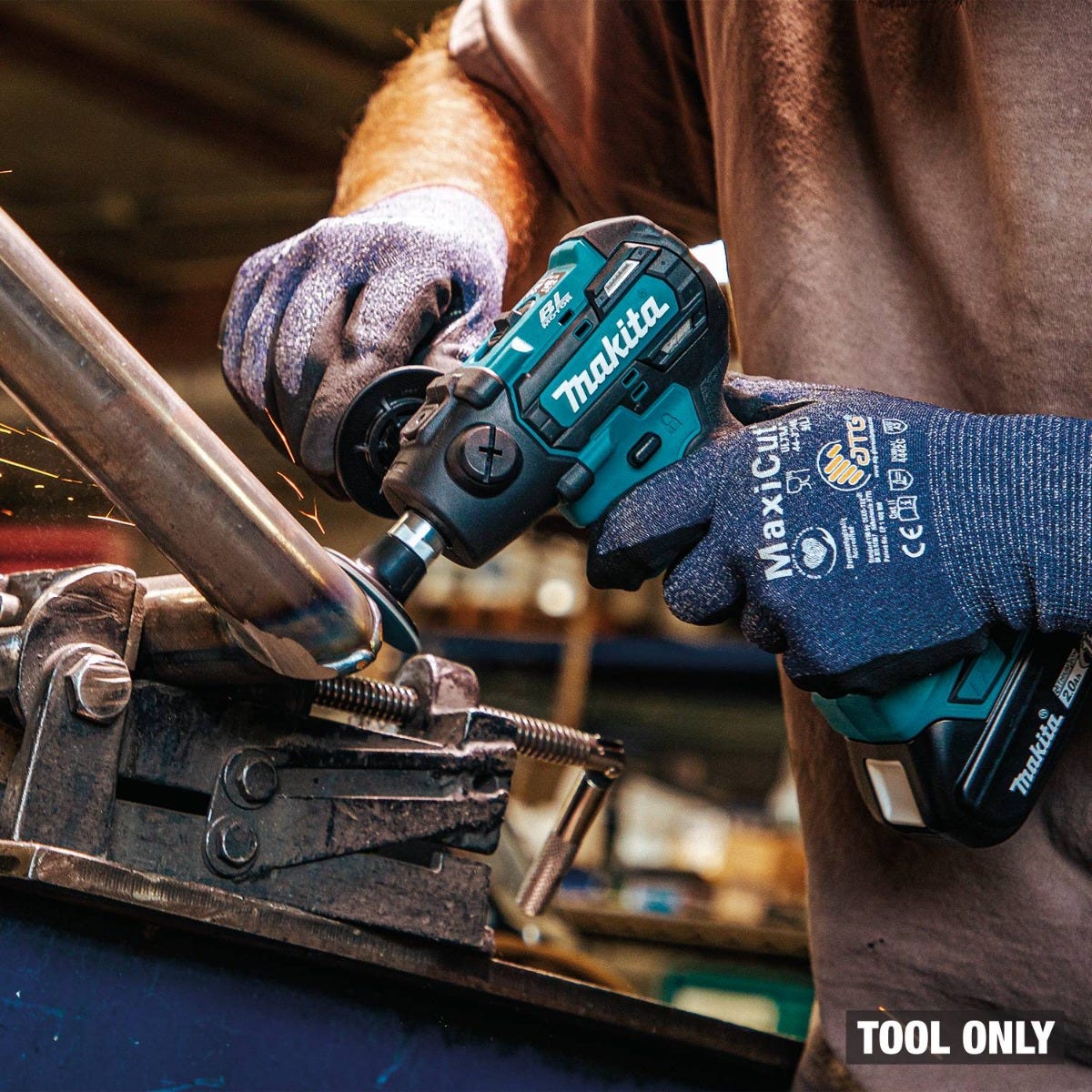 Makita XVP01Z 18V LXT Brushless Cordless 3-in. Polisher / 2-in. Sander, Tool Only