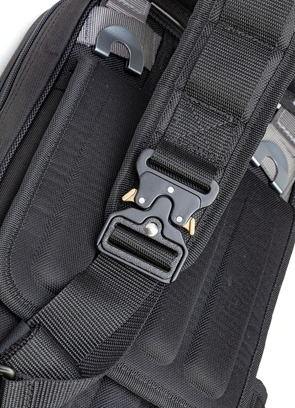 Veto Pro Pac MB3 BLACKOUT Large Sized Zippered Diagnostic Bag