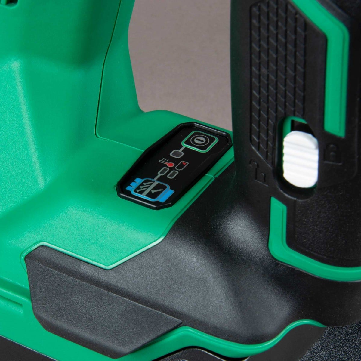 Metabo HPT NT1850DFM 18V Cordless 18 Gauge Compact Brad Nailer 3 Ah MultiVolt Kit