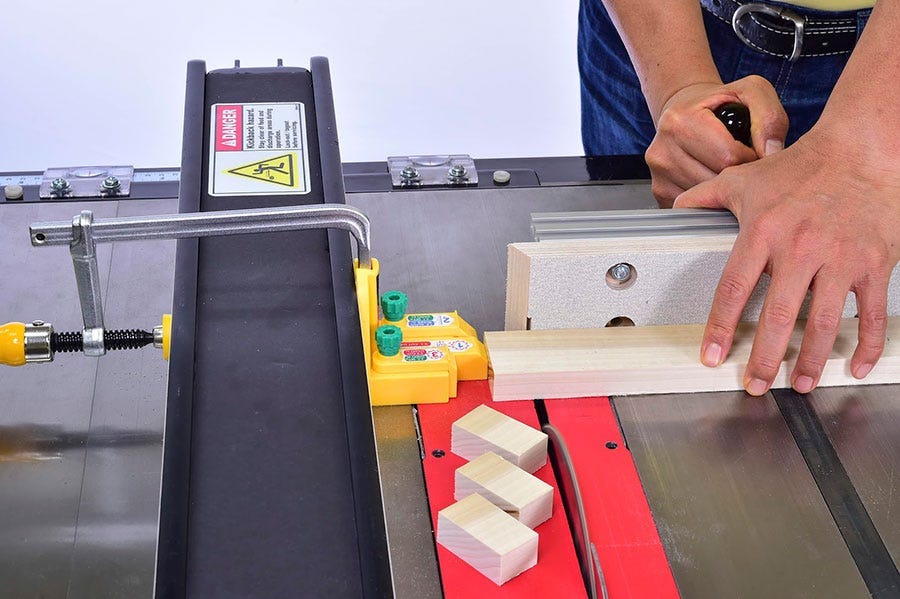 Micro Jig MATCHFIT Dado Stop Pro w/ FITFINDER 1/2 Gauge All-In-One Automatic Thickness Finder
