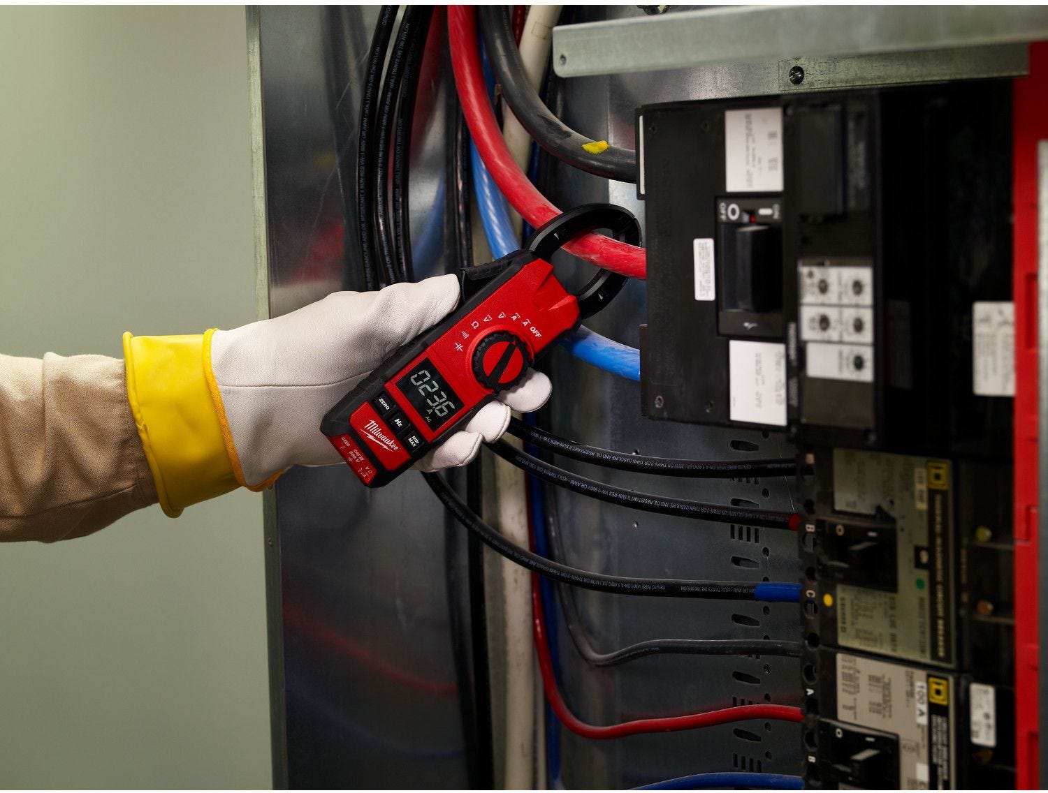 Milwaukee 2237-20 Clamp Meter