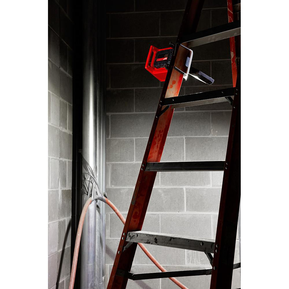 Milwaukee 2365-20 M18 18-Volt Cordless Rover Mounting Flood Light (PROMO)