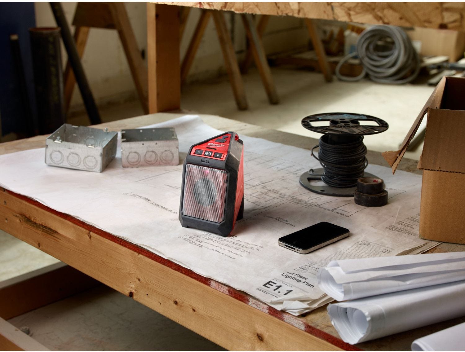 Milwaukee 2592-20 M12 Wireless Bluetooth Jobsite Speaker (PROMO)