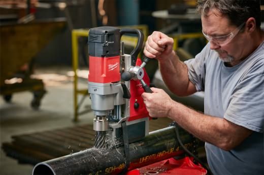 Milwaukee 4274-21 1-5/8" Magnetic Drill Kit