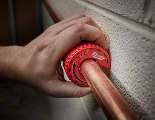 Milwaukee 48-22-4261 3/4" Close Quarters Tubing Cutter