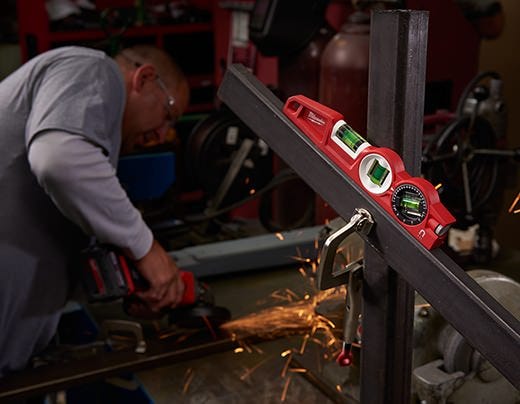 Milwaukee 48-22-5210 10" Die cast Torpedo Level with 360 Degree Locking Vial