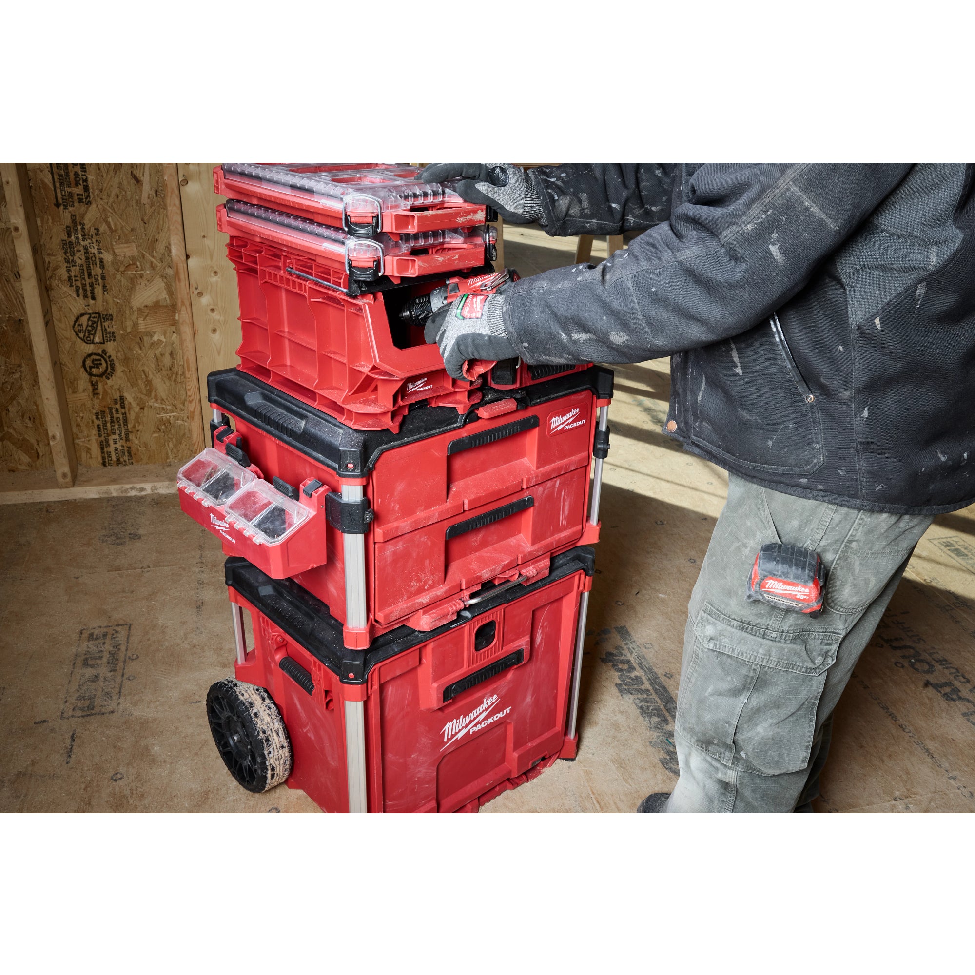 Milwaukee 48-22-8437 PACKOUT Compact Crate – Tool Nut