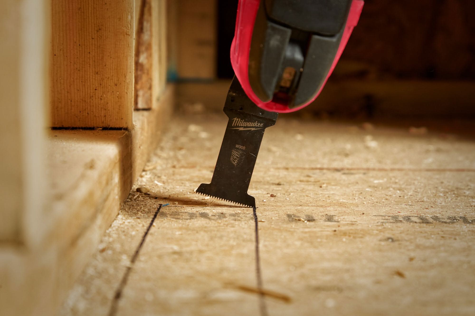 Milwaukee 49-25-1101 Open-Lok 1-3/8-Inch Hcs Wood Blade, 1-Pack